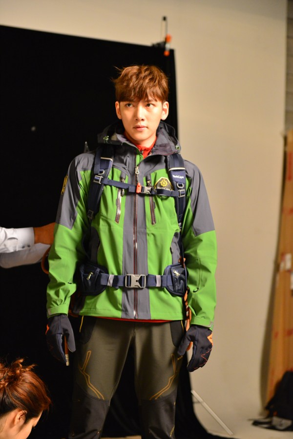 지창욱_화보_촬영스케치_노스케이프_지창욱07