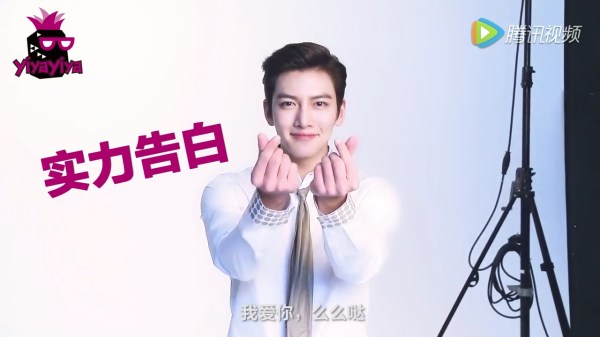 YiZhouFeminaBTS.mp4_20160227_214216.425