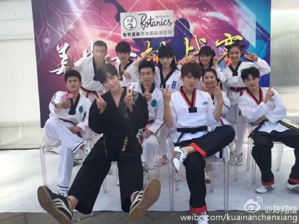 6925021djw1f5is1p2vhxj20zk0qogse